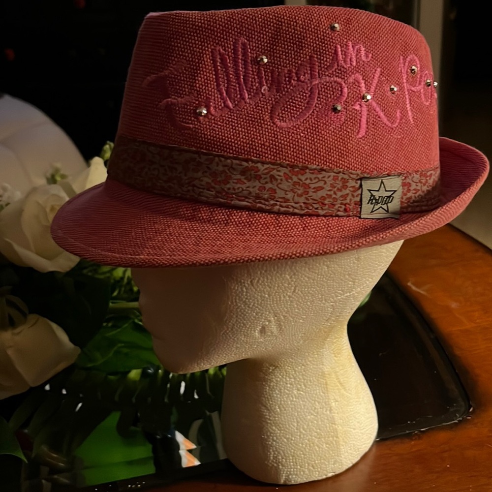 Canvas K Pop Fedora hat
